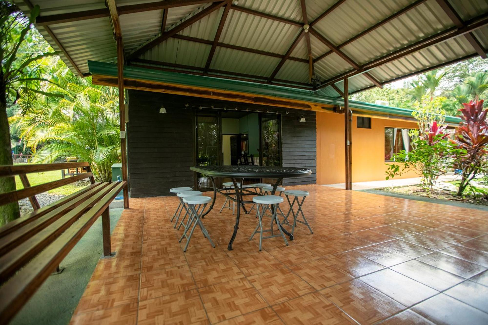 Cabanas Rio Escondido En La Fortuna Екстер'єр фото